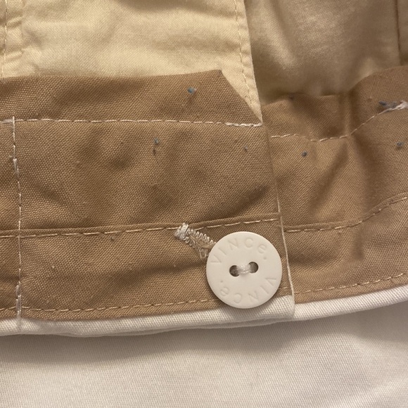 Vince womens white shorts. Size 8. Excellent condition - Picture 7 of 8